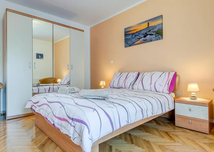 Heavenly Dream House With Pool Πανσιόν Stanici