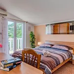 Heavenly Dream House With Pool Gasthof Stanici