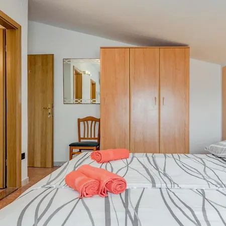 Heavenly Dream House With Pool Guest house Stanici
