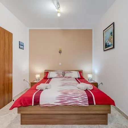 Heavenly Dream House With Pool Guest house Stanici